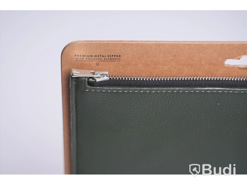 Läderfodral för MACBOOK PRO / WOOLNUT / 16-INCH